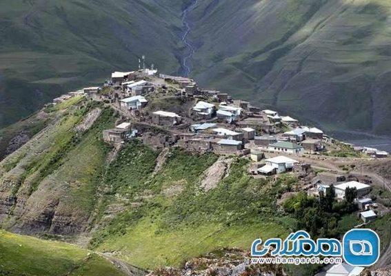 خینالیق روستایی تاریخی در کشور آذربایجان است